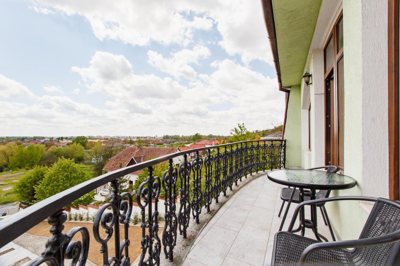 Rya Residence Oradea Exterior foto